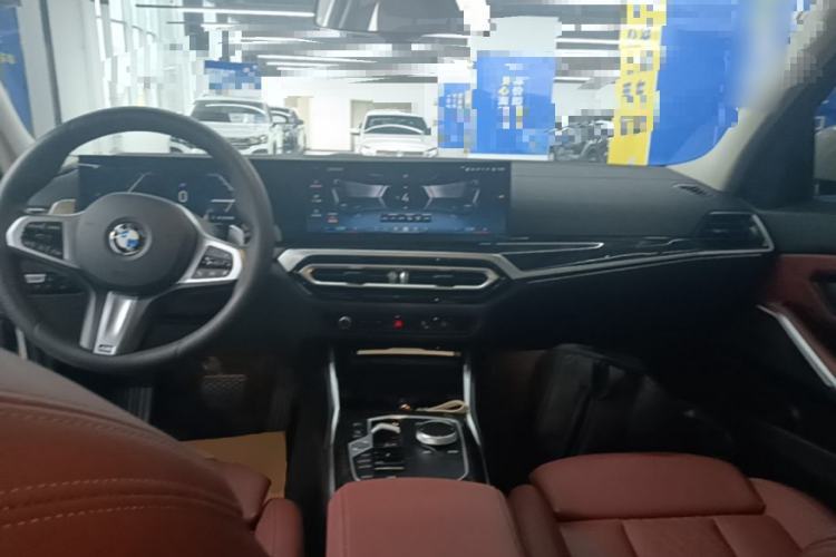 Used BMW 3 Series 2023 325Li M Sport Package Center Console