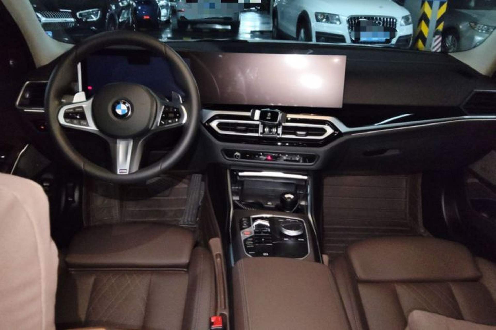 Used BMW 3 Series 2023 325Li M Sport Night Edition Package Center Console