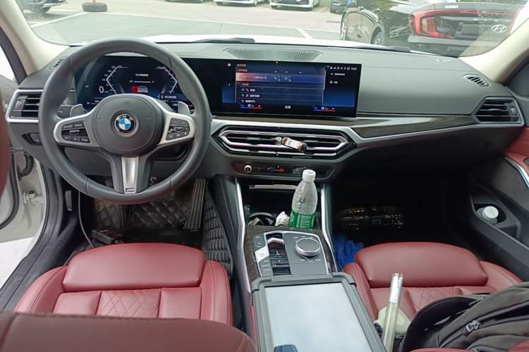 Used BMW 3 Series 2023 325Li M Sport Package Center Console
