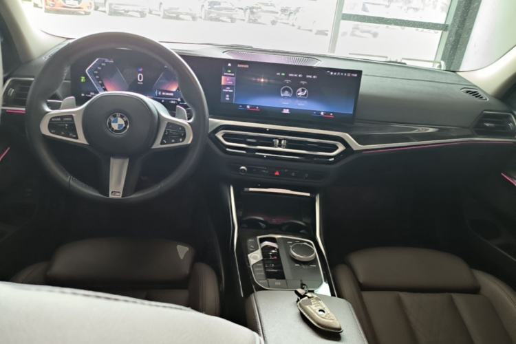 Used BMW 3 Series 2023 325Li M Sport Package Center Console
