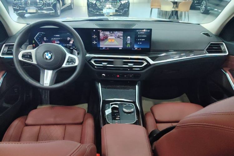 Used BMW 3 Series 2023 325Li M Sport Package Center Console
