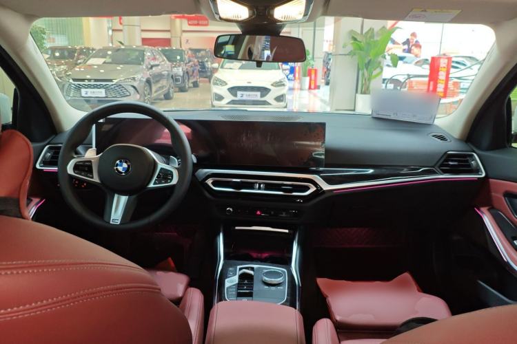 Used BMW 3 Series 2023 325Li M Sport Package Center Console