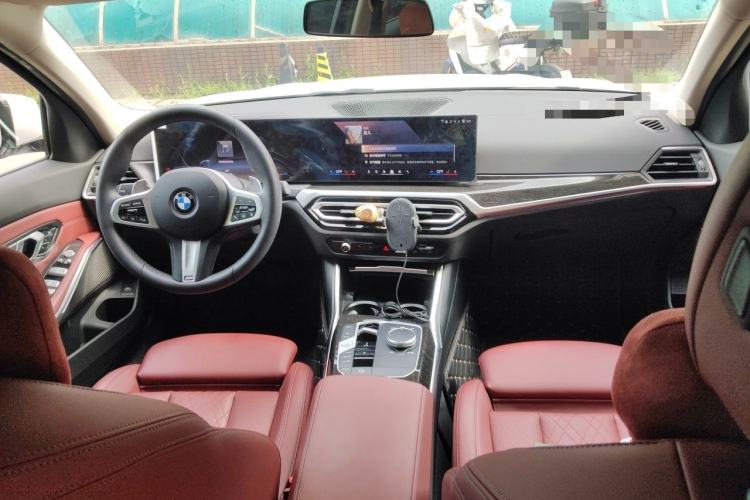 Used BMW 3 Series 2023 325Li M Sport Package Center Console