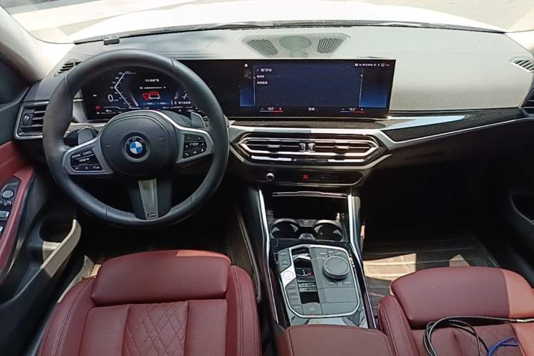 Used BMW 3 Series 2023 320Li M Sport Package Center Console
