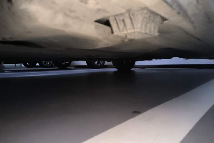 Used BMW 3 Series 2023 325Li M Sport Package Chassis Front Left