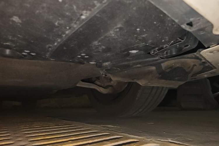 Used BMW 3 Series 2023 320Li M Sport Package Chassis Front Left