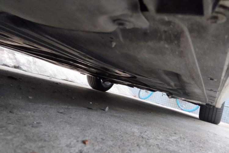 Used BMW 3 Series 2023 325Li M Sport Package Chassis Front Left