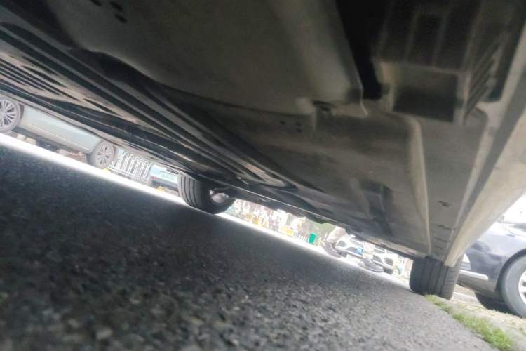Used BMW 3 Series 2023 325Li M Sport Package Chassis Front Left