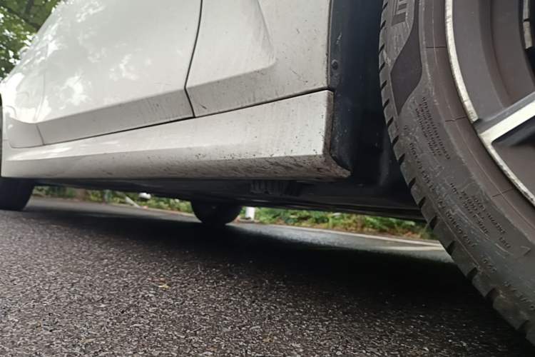Used BMW 3 Series 2023 320Li M Sport Package Chassis Front Right