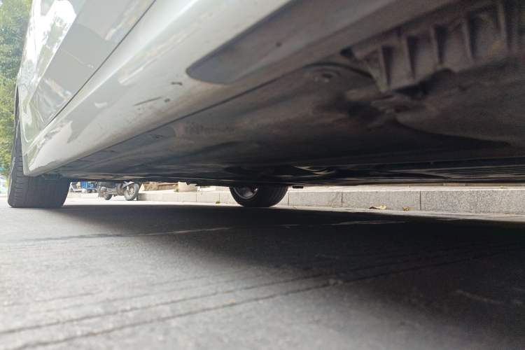 Used BMW 3 Series 2023 325i M Sport Package Chassis Front Right