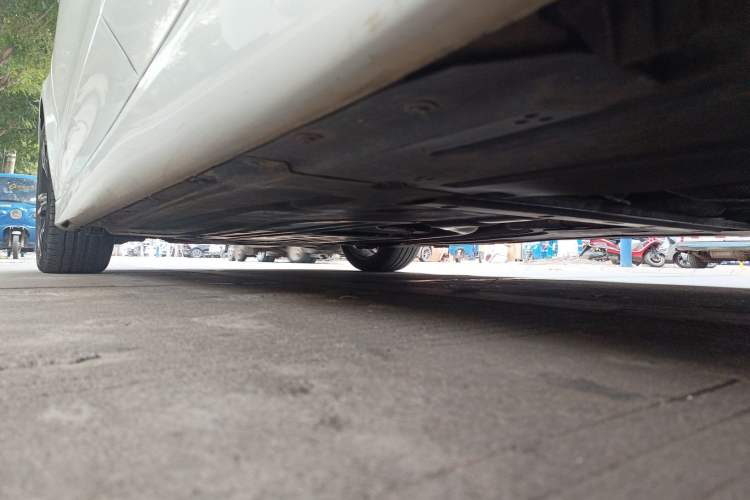 Used BMW 3 Series 2023 325i M Sport Package Chassis Rear Left