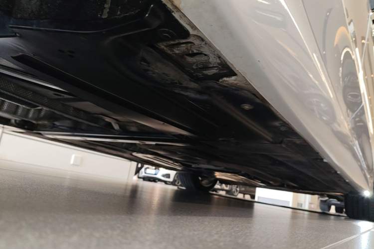 Used BMW 3 Series 2023 325Li M Sport Package Chassis Rear Right