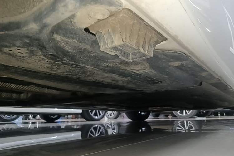 Used BMW 3 Series 2023 320Li M Sport Package Chassis Rear Right