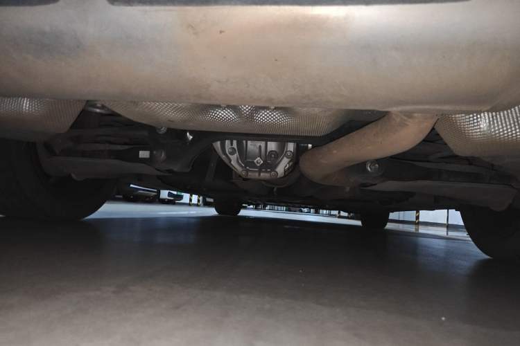 Used BMW 3 Series 2023 325i M Sport Package Chassis Rear