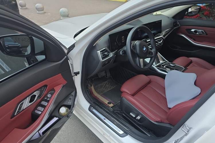 Used BMW 3 Series 2023 325Li M Sport Package Driver Seat