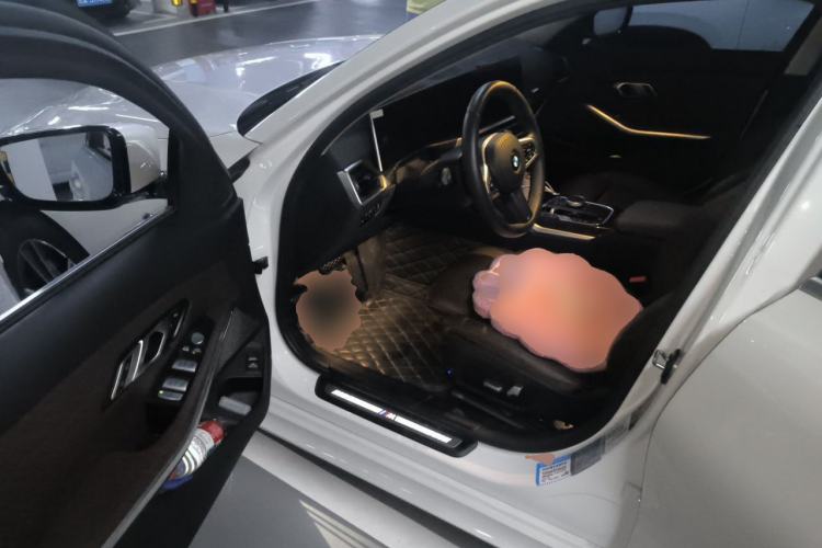 Used BMW 3 Series 2023 325Li M Sport Package Driver Seat