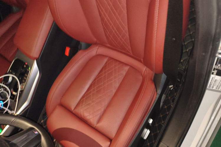 Used BMW 3 Series 2023 325Li M Sport Night Edition Package Driver Seat