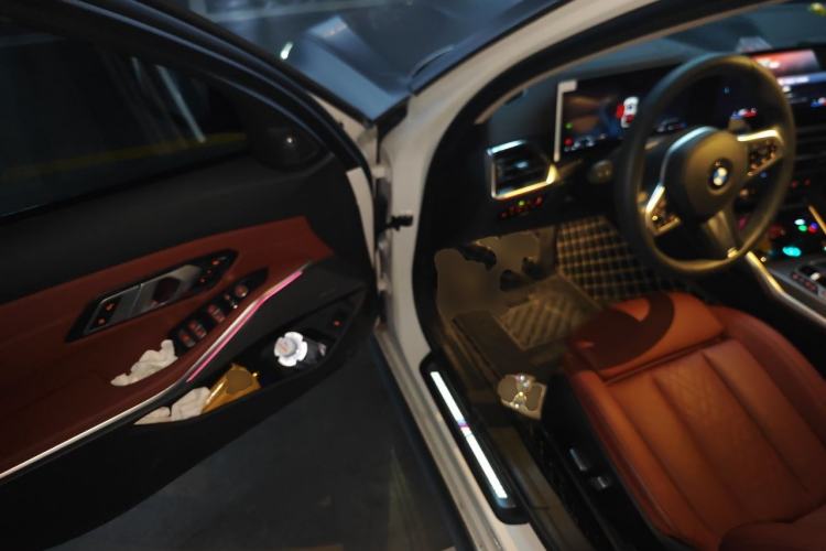 Used BMW 3 Series 2023 325Li M Sport Night Edition Package Driver Seat