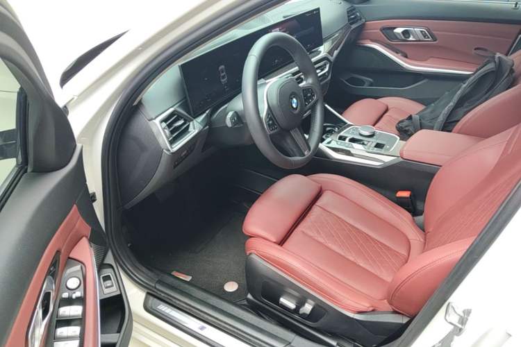 Used BMW 3 Series 2023 325Li M Sport Package Driver Seat