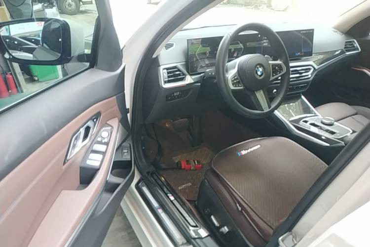 Used BMW 3 Series 2023 325Li M Sport Package Driver Seat
