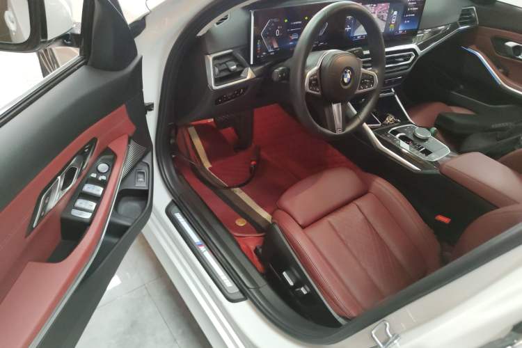 Used BMW 3 Series 2023 325Li M Sport Package Driver Seat
