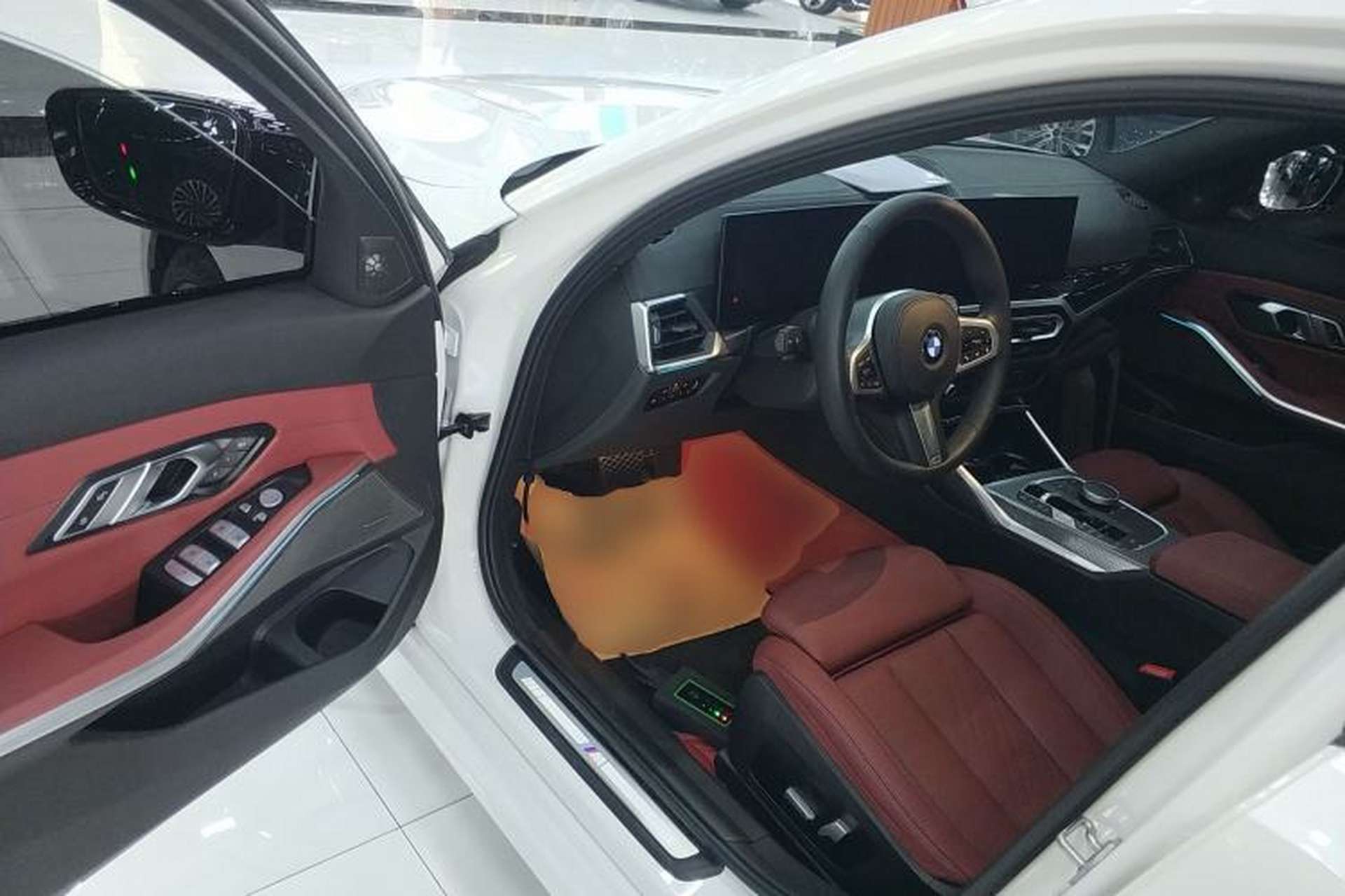 Used BMW 3 Series 2023 325i M Sport Night Edition Package Driver Seat