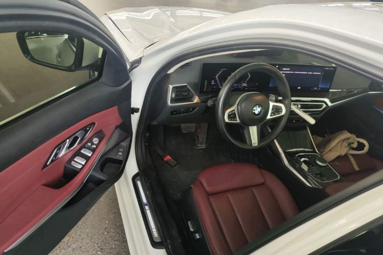 Used BMW 3 Series 2023 325Li M Sport Package Driver Seat