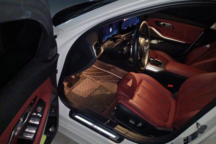Used BMW 3 Series 2023 325Li M Sport Night Edition Package Driver Seat