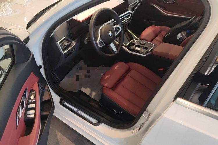 Used BMW 3 Series 2023 320Li M Sport Package Driver Seat