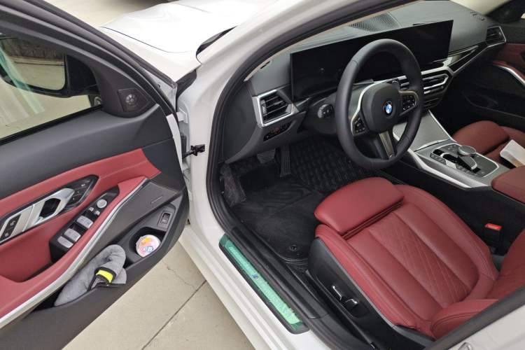 Used BMW 3 Series 2023 325Li M Sport Night Edition Package Driver Seat