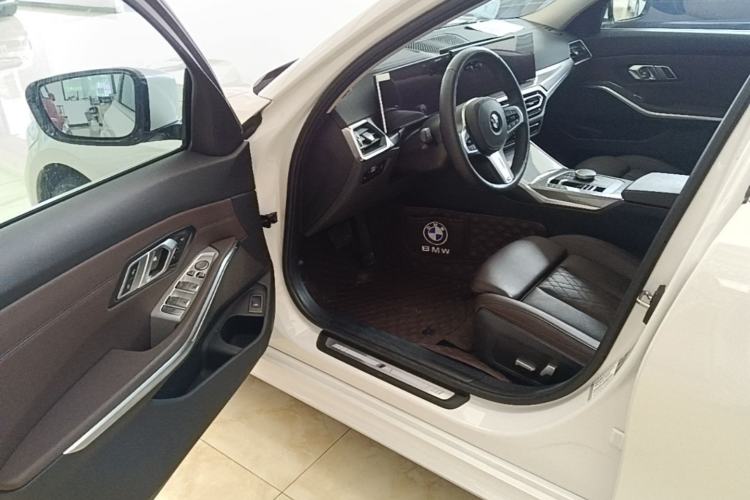 Used BMW 3 Series 2023 325Li M Sport Package Driver Seat