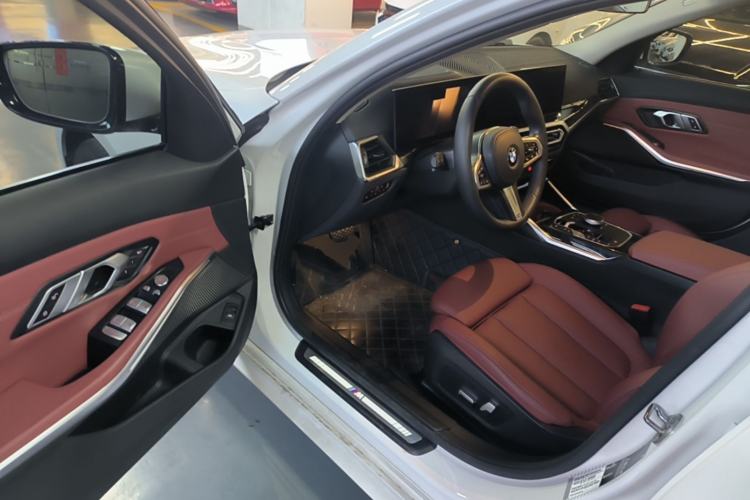 Used BMW 3 Series 2023 325Li M Sport Package Driver Seat