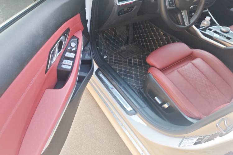 Used BMW 3 Series 2023 325Li M Sport Package Driver Seat