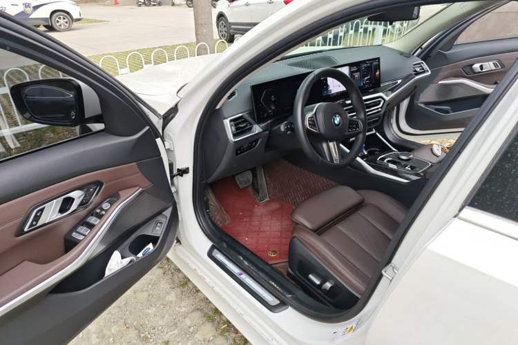 Used BMW 3 Series 2023 325Li M Sport Package Driver Seat