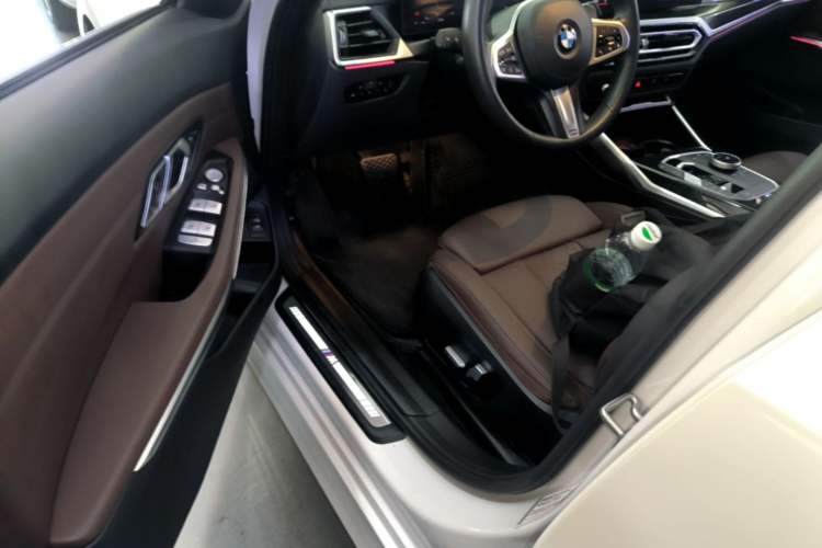 Used BMW 3 Series 2023 325Li M Sport Package Driver Seat