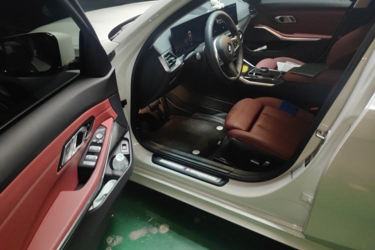 Used BMW 3 Series 2023 325Li M Sport Package Driver Seat