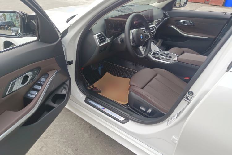 Used BMW 3 Series 2023 325Li M Sport Package Driver Seat