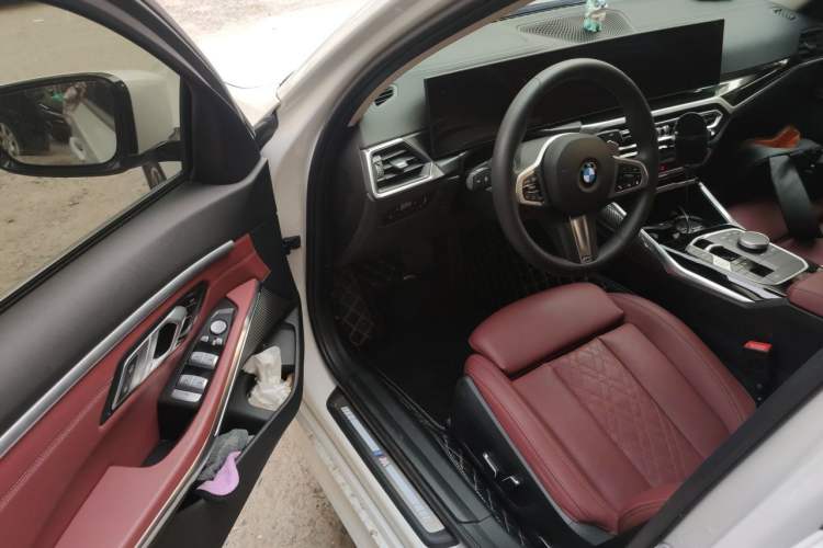 Used BMW 3 Series 2023 320Li M Sport Package Driver Seat