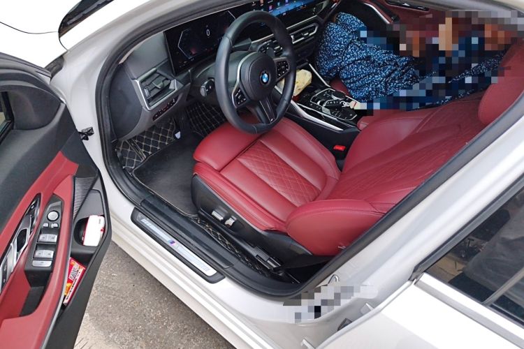 Used BMW 3 Series 2023 320Li M Sport Package Driver Seat