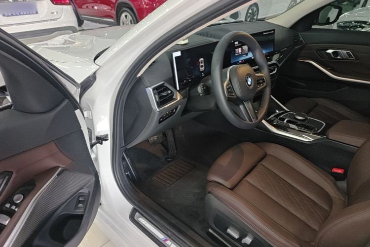 Used BMW 3 Series 2023 325Li M Sport Package Driver Seat