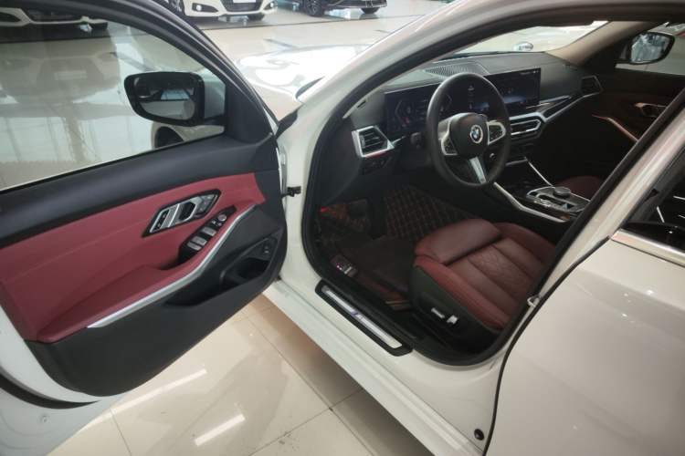 Used BMW 3 Series 2023 325Li M Sport Package Driver Seat