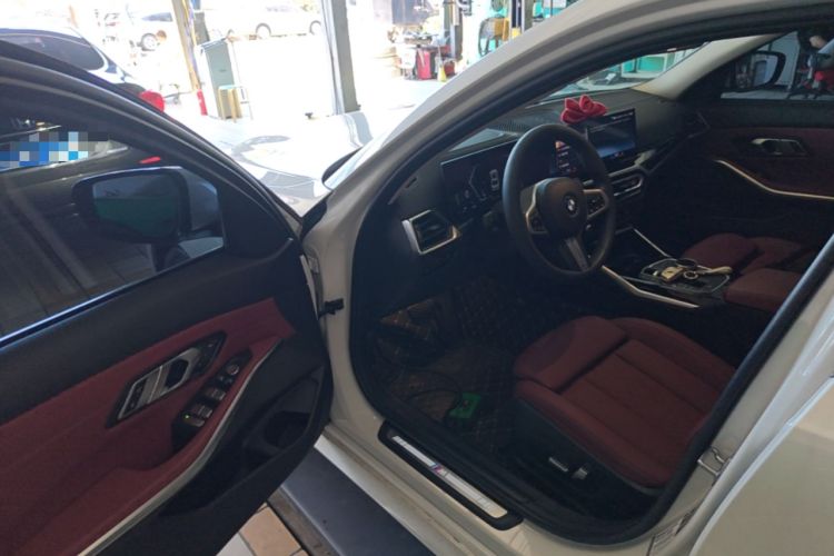 Used BMW 3 Series 2023 320Li M Sport Package Driver Seat
