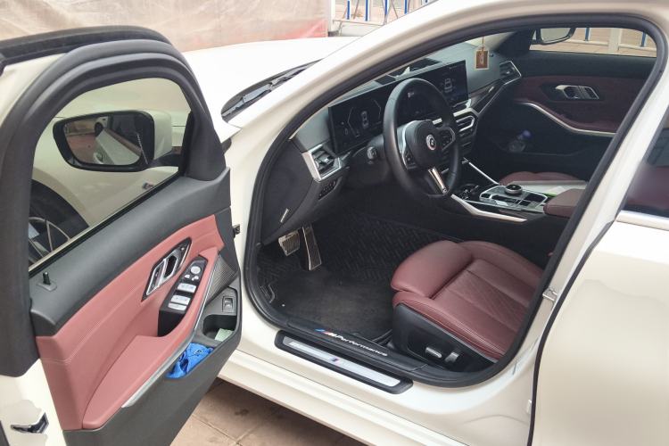Used BMW 3 Series 2023 325Li M Sport Package Driver Seat