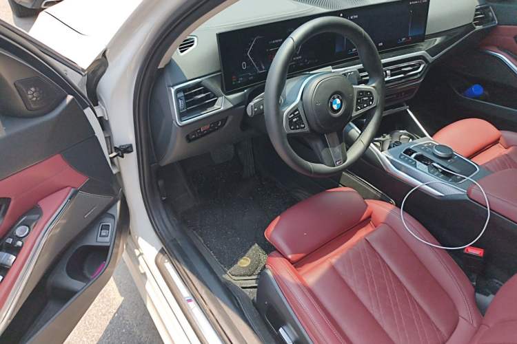 Used BMW 3 Series 2023 325Li M Sport Night Edition Package Driver Seat