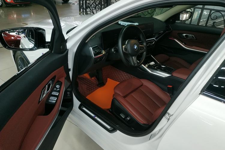Used BMW 3 Series 2023 325Li M Sport Night Edition Package Driver Seat