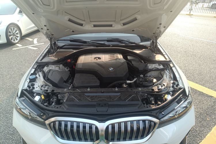 Used BMW 3 Series 2023 320Li M Sport Package Engine Bay