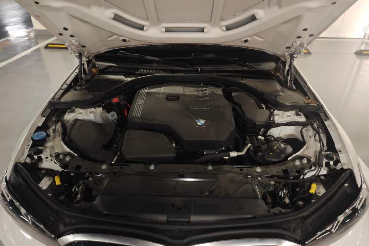 Used BMW 3 Series 2023 325Li M Sport Package Engine Bay