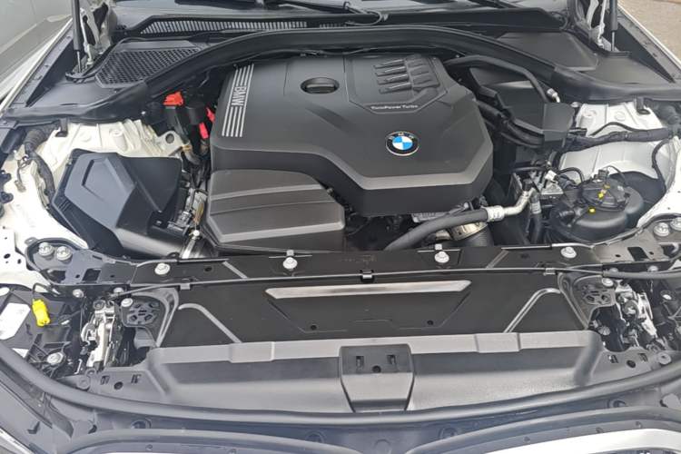 Used BMW 3 Series 2023 320Li M Sport Package Engine Bay
