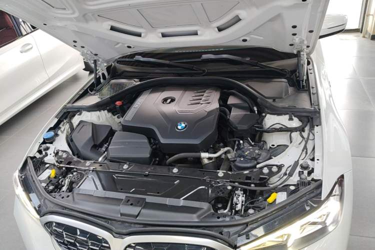 Used BMW 3 Series 2023 325Li M Sport Package Engine Bay