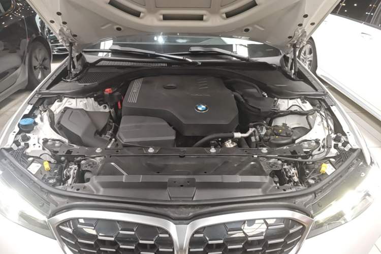 Used BMW 3 Series 2023 325Li M Sport Package Engine Bay